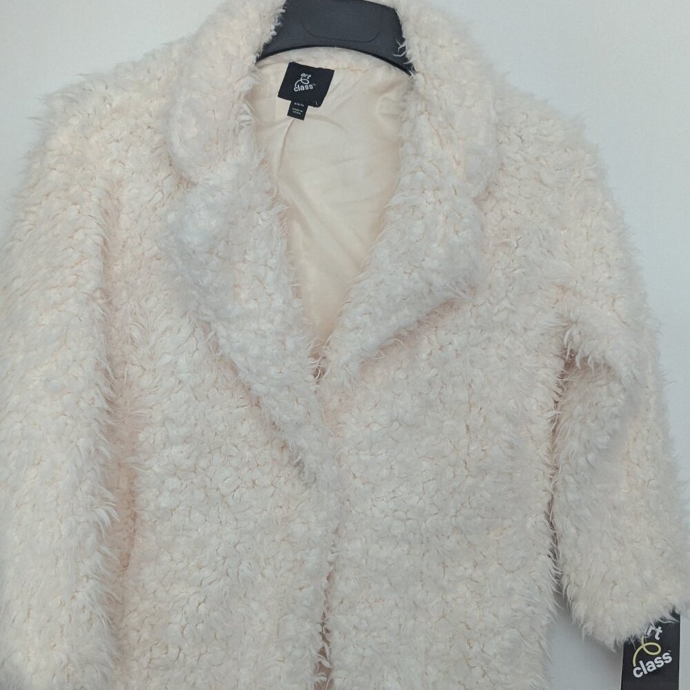Art Class Ivory Faux Fur Coat (small) - New with tags!